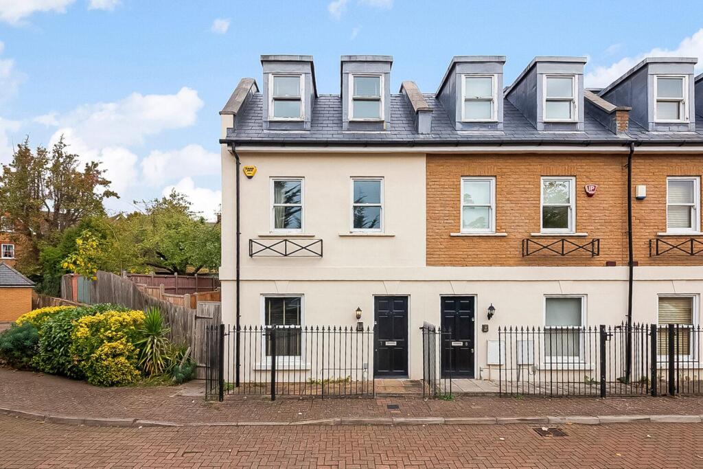 Main image of property: Pagoda Grove, West Norwood, London, SE27