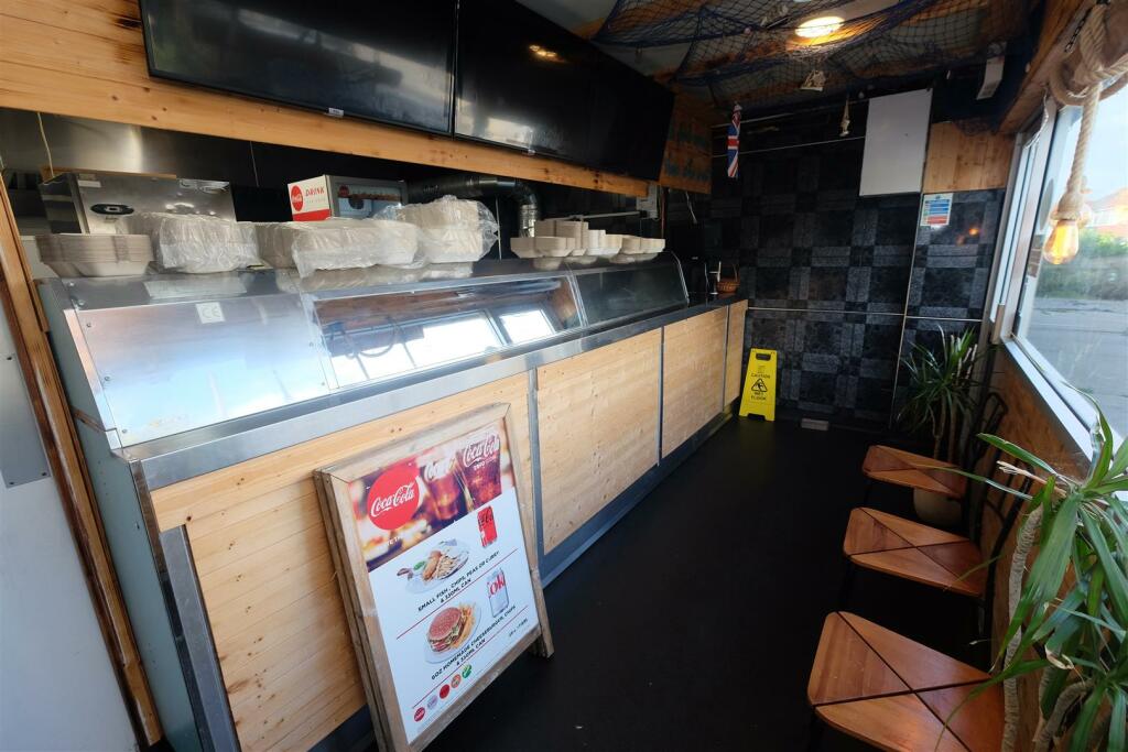 Additional property image - MIXED USE | £33,000 PA | SHIREHAMPTON