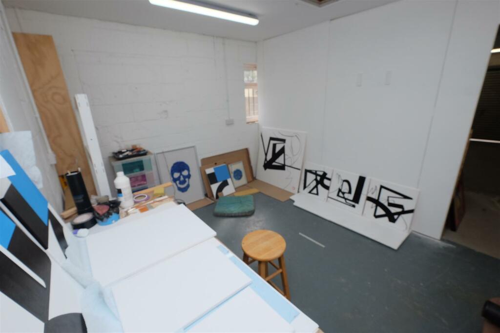 Additional property image - MIXED USE | £33,000 PA | SHIREHAMPTON