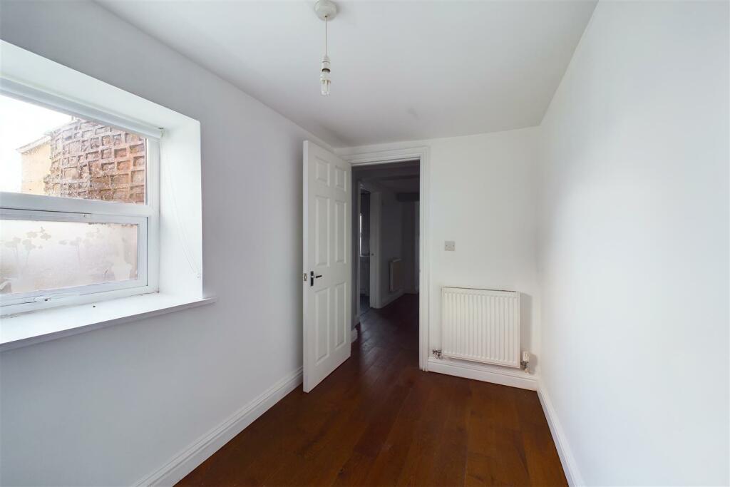 Additional property image - 2 BED FLAT | KNOWLE