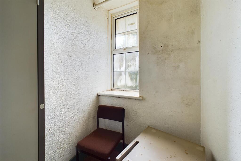 Additional property image - DETACHED | 0.4 ACES | CAERPHILLY
