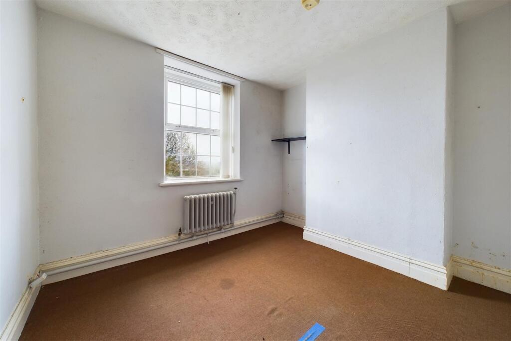Additional property image - DETACHED | 0.4 ACES | CAERPHILLY