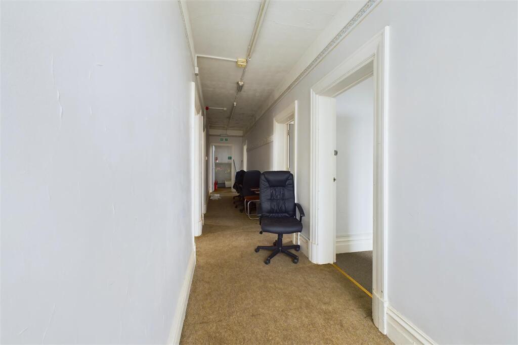 Additional property image - DETACHED | 0.4 ACES | CAERPHILLY