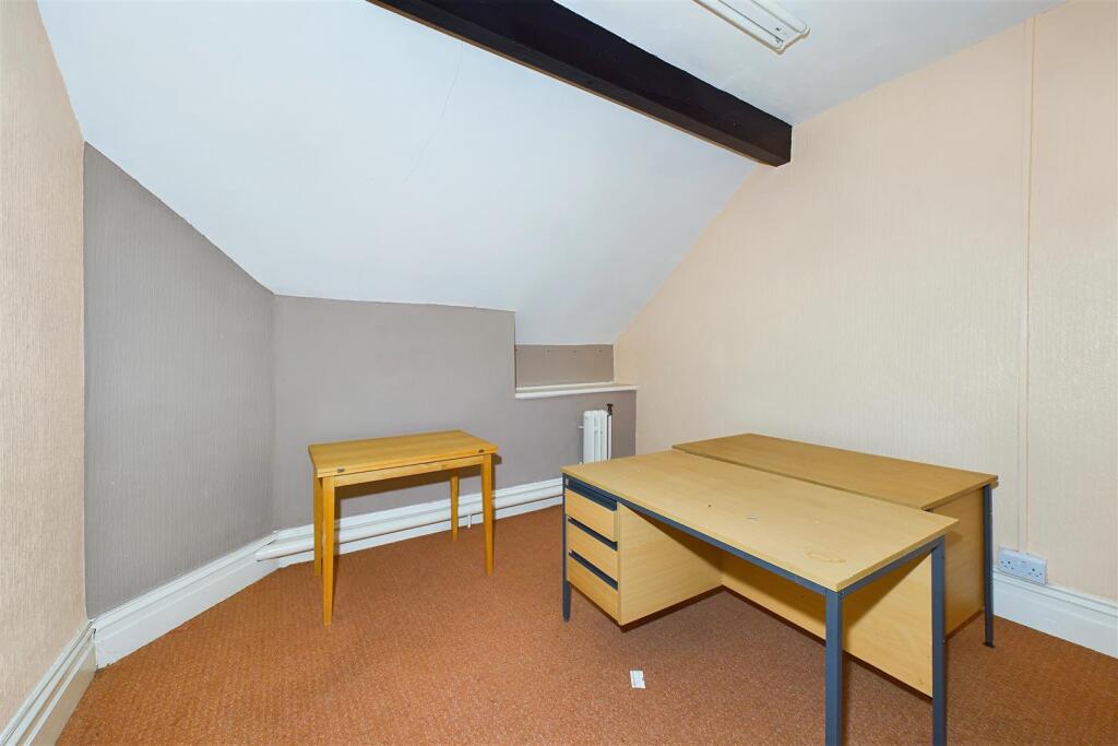 Additional property image - DETACHED | 0.4 ACES | CAERPHILLY