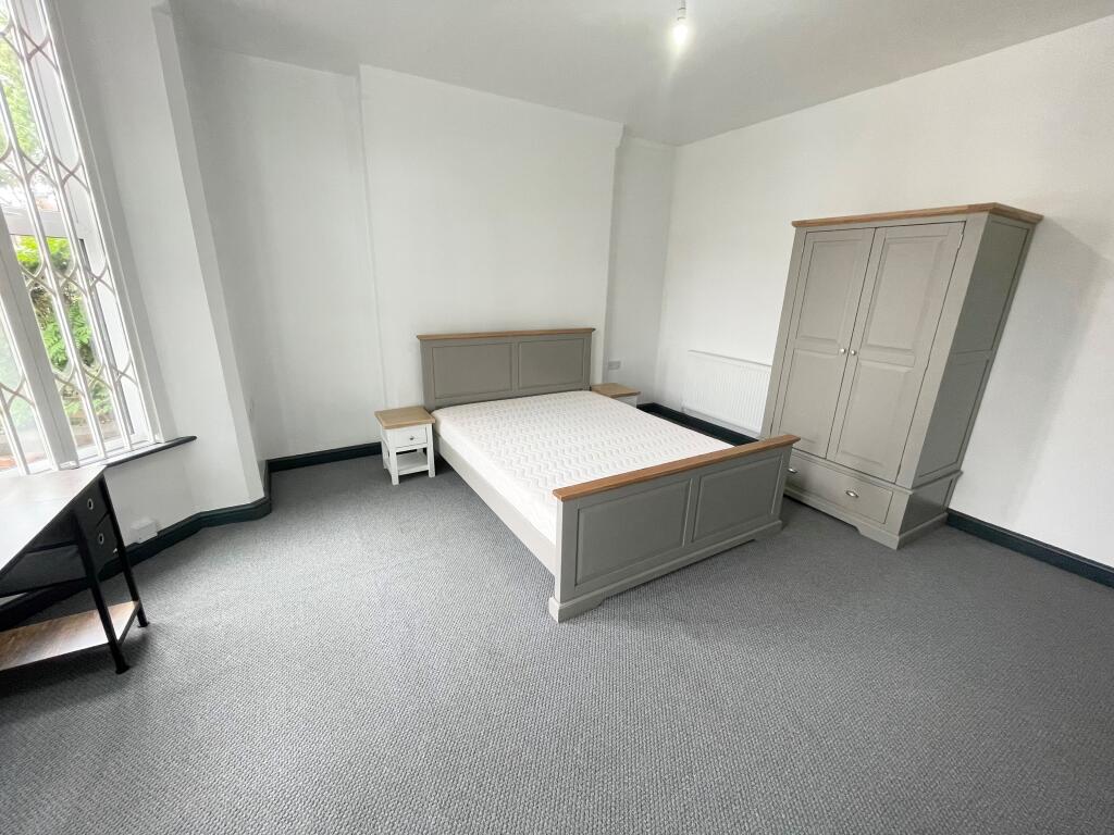 Main image of property: Room 1, Gregory Boulevard, NG7