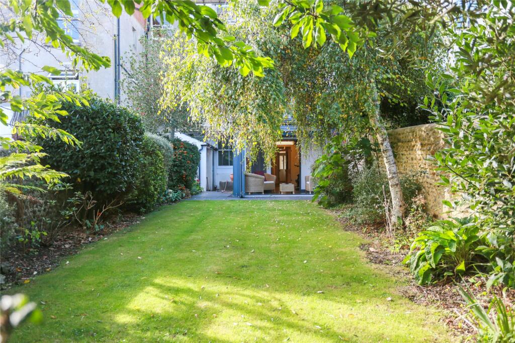 5 bedroom terraced house for sale in Stanford Road, Brighton, East Sussex, BN1