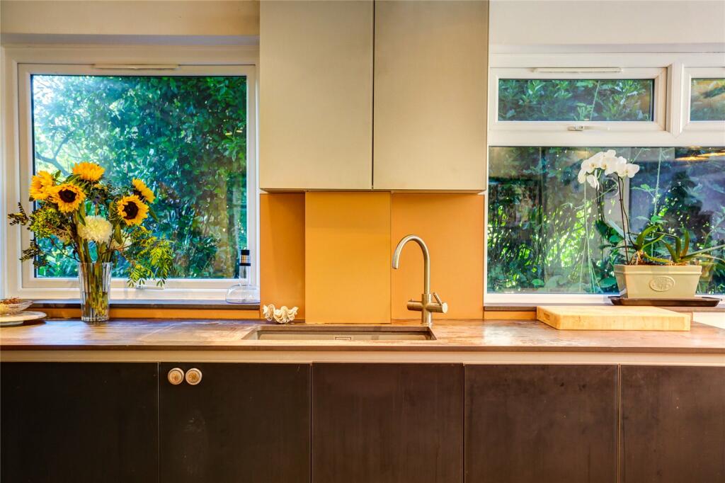 Additional property image - Shirley Drive, Hove, East Sussex, BN3