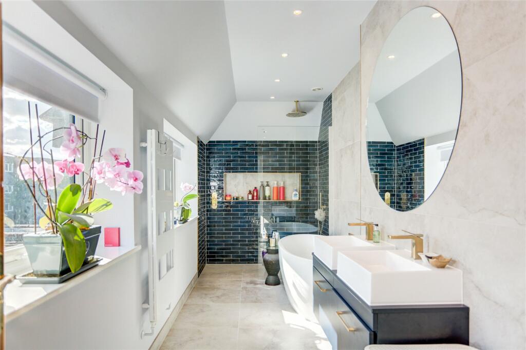 Additional property image - Shirley Drive, Hove, East Sussex, BN3