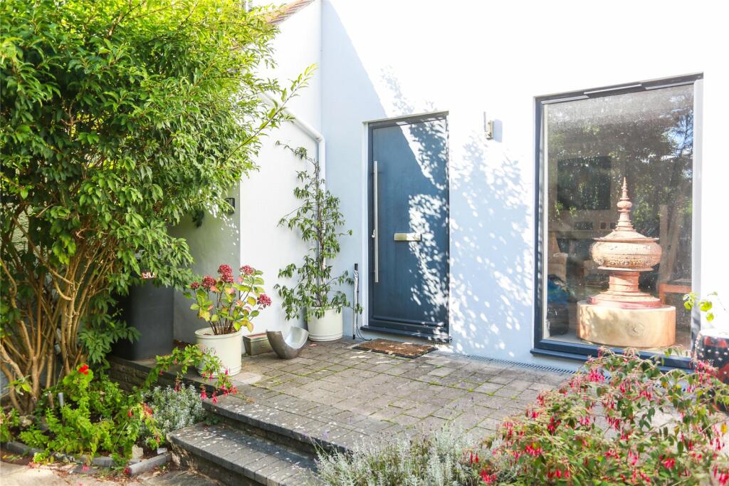 Additional property image - Shirley Drive, Hove, East Sussex, BN3