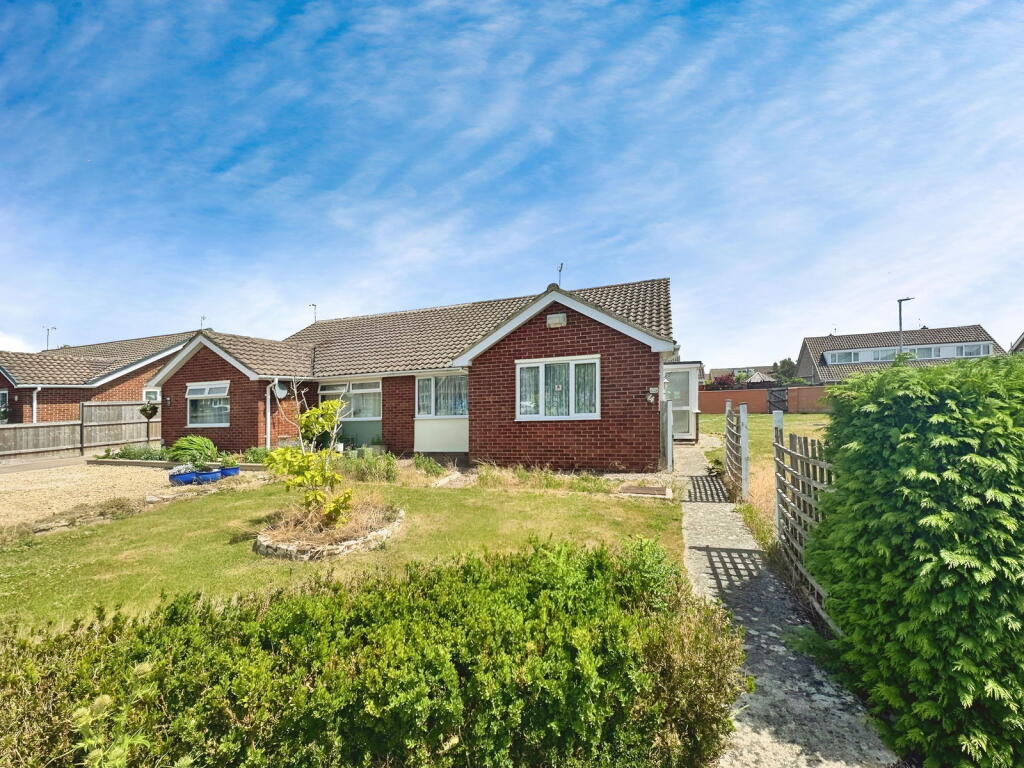 Main image of property: 14 Hadrians Close, Coleview, Swindon, SN3 4BE