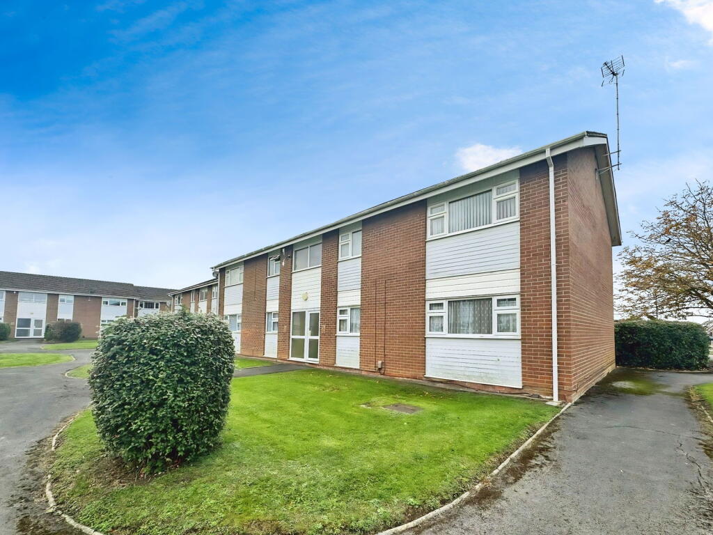 Main image of property: Wrenswood, Covingham, Swindon, SN3 5AR