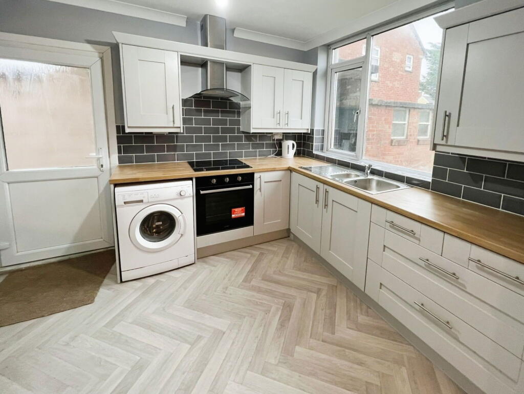 Main image of property: Mulberry Grove, Swindon, SN2 1HU