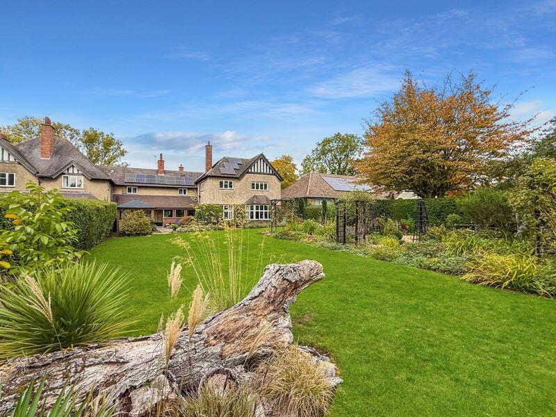 Main image of property: Beacon Lane, Grantham