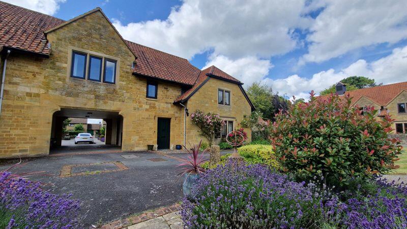 Main image of property: 17 Hayes End Manor, South Petherton