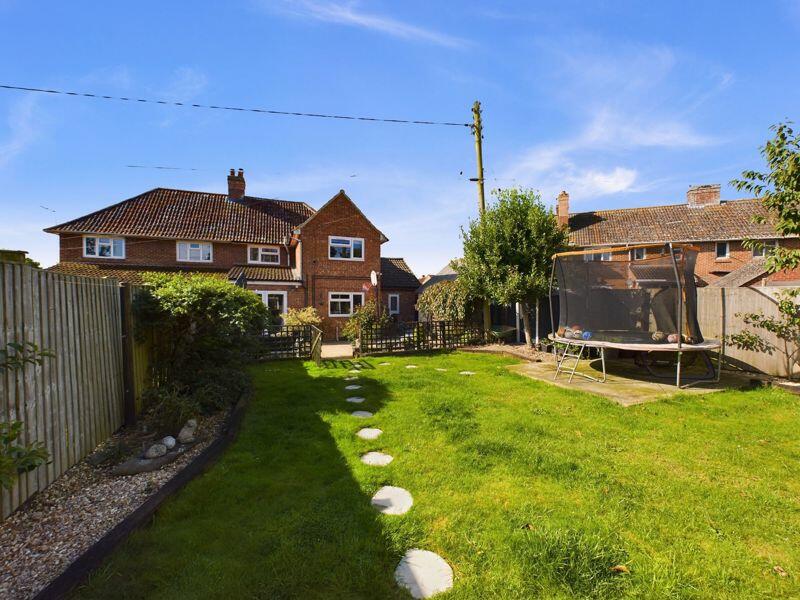 Additional property image - 51 Montacute Road, Tintinhull