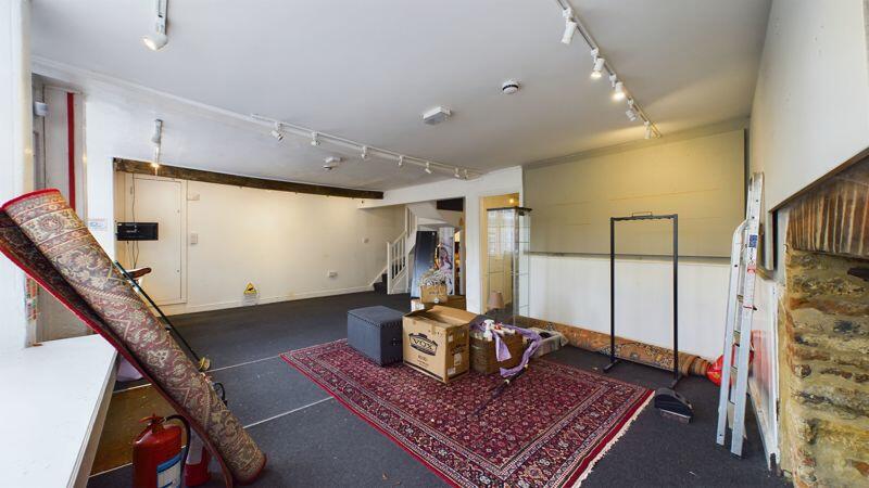 Additional property image - 16 Hendford, Yeovil