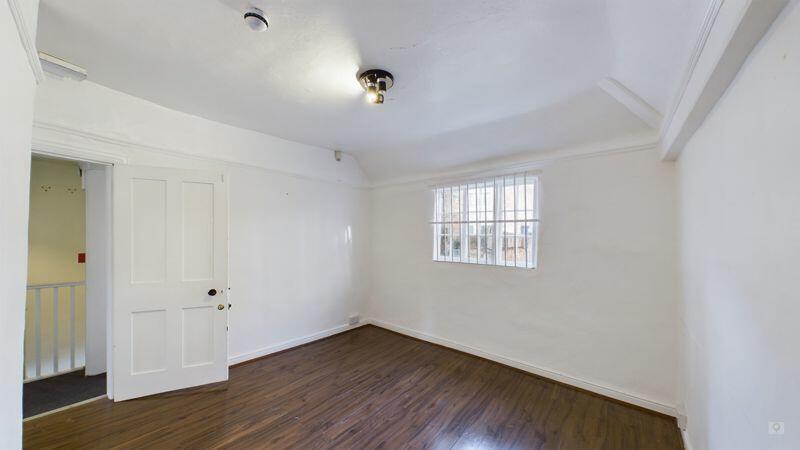 Additional property image - 16 Hendford, Yeovil