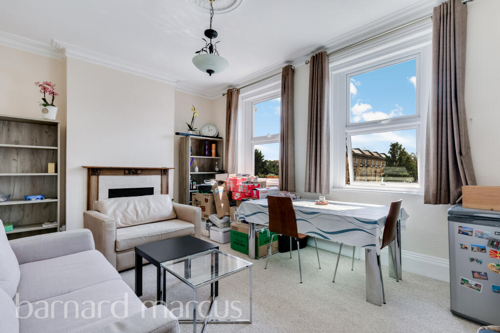 Main image of property: Upper Richmond Road West, East Sheen, London