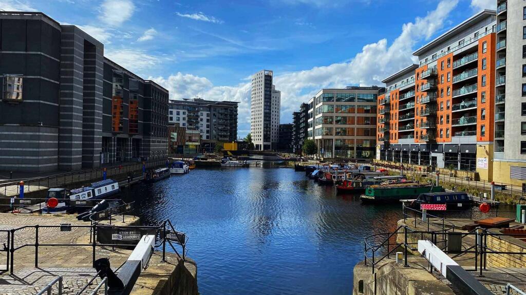 Main image of property: The Boulevard, Leeds, LS10