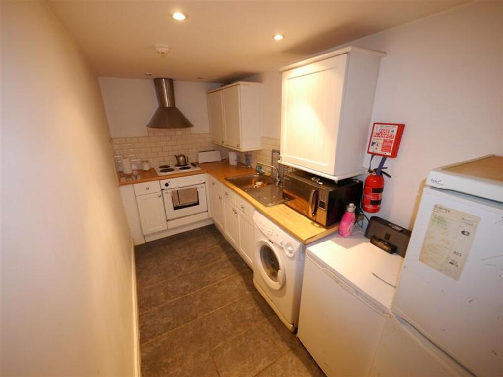 Main image of property: Blenheim Square, Leeds, LS2