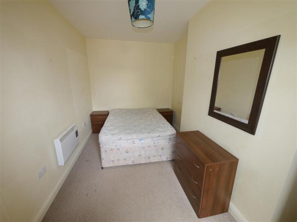 Main image of property: St. Ives Mount, Leeds, LS12