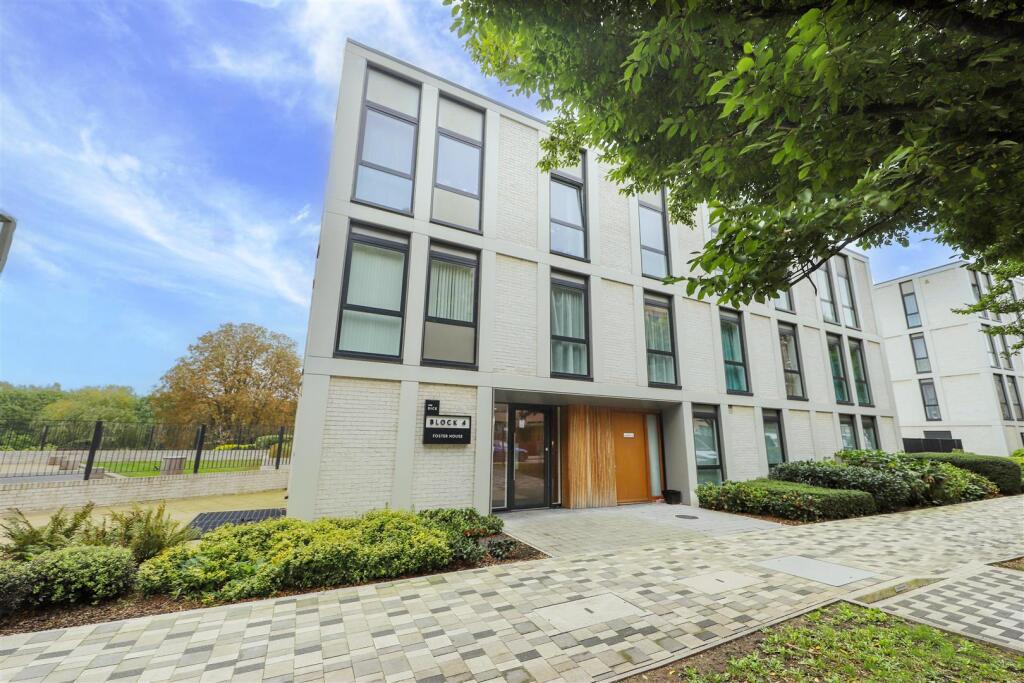 Main image of property: Hornchurch Road, Uxbridge, UB10