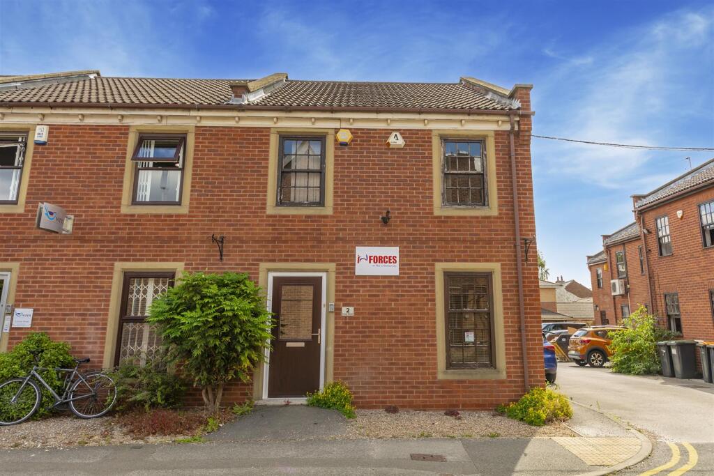 Main image of property: Cross Street, Beeston, Nottingham