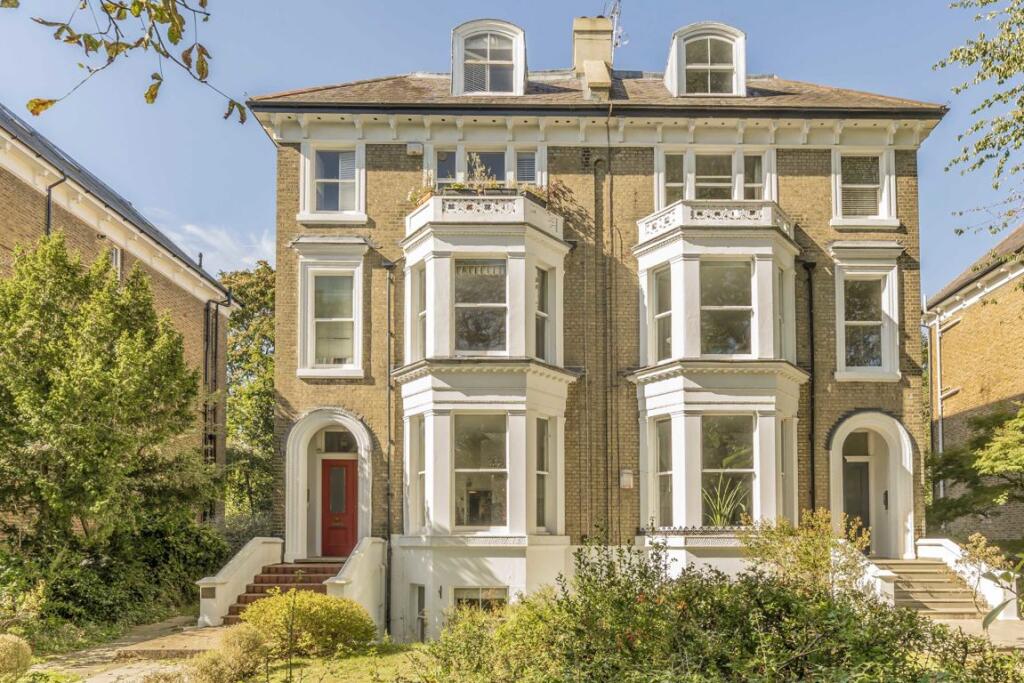 Main image of property: Cambridge Park, Cambridge Park