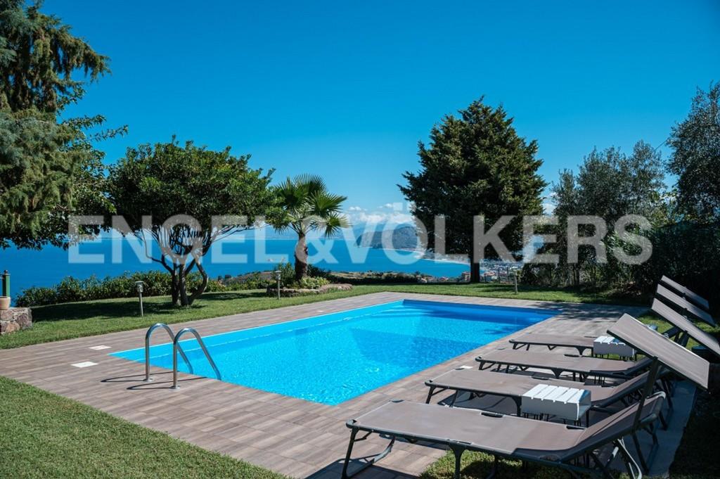 5 bedroom villa for sale in Gioiosa Marea, Messina, Sicily, Italy