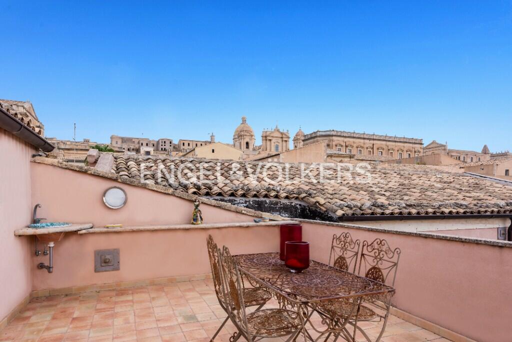 Main image of property: Noto, Syracuse, Sicily