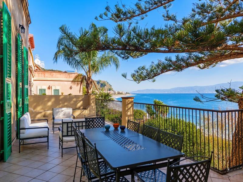 5 bedroom house for sale in Messina, Messina, Sicily, Italy