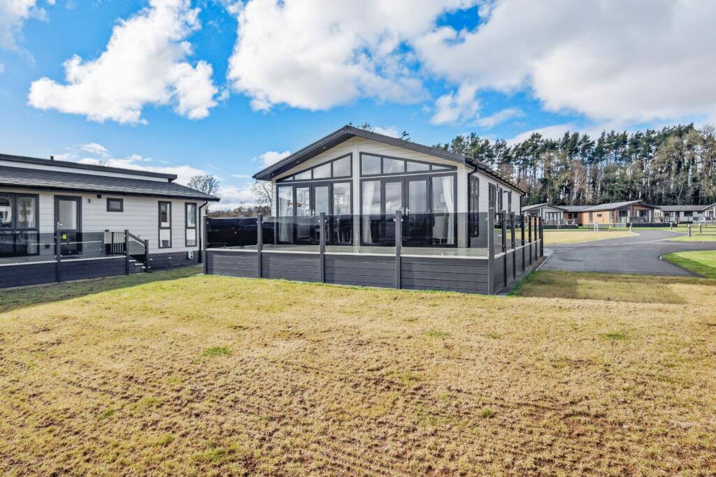 2 bedroom lodge for sale in Ruthven Falls, Brigton of Ruthven, Angus