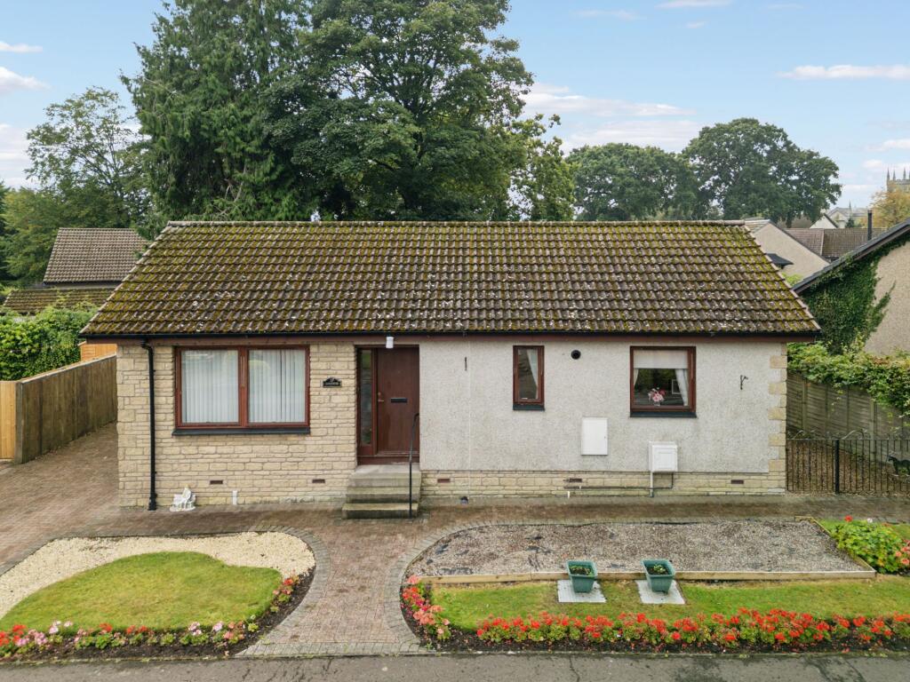 Main image of property: Taybank Place, Errol, PH2