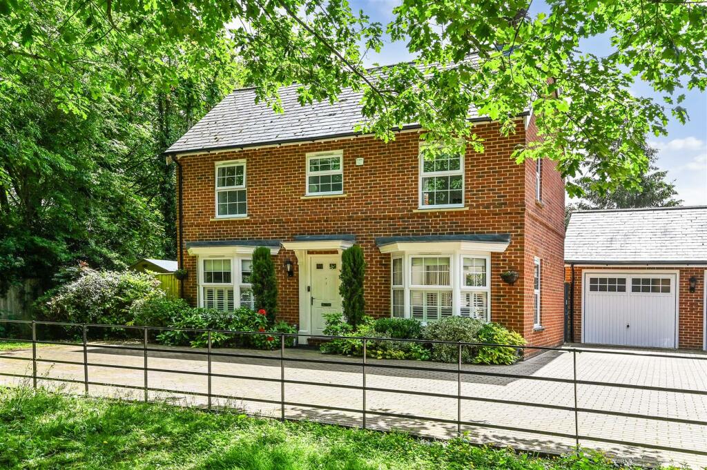 4 bedroom detached house for sale in Brick Lane, Romsey, Hampshire, SO51