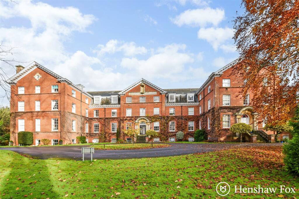 2 bedroom apartment for sale in Montfort College, Romsey, Hampshire, SO51