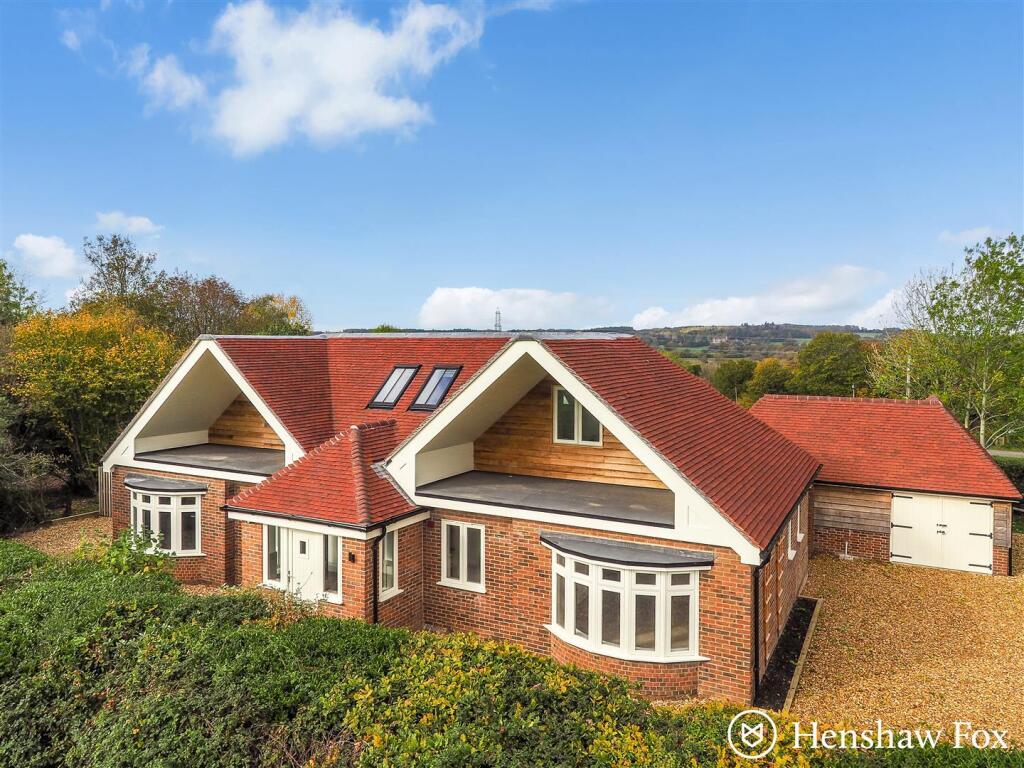 Main image of property: The Common, Woodgreen, Fordingbridge