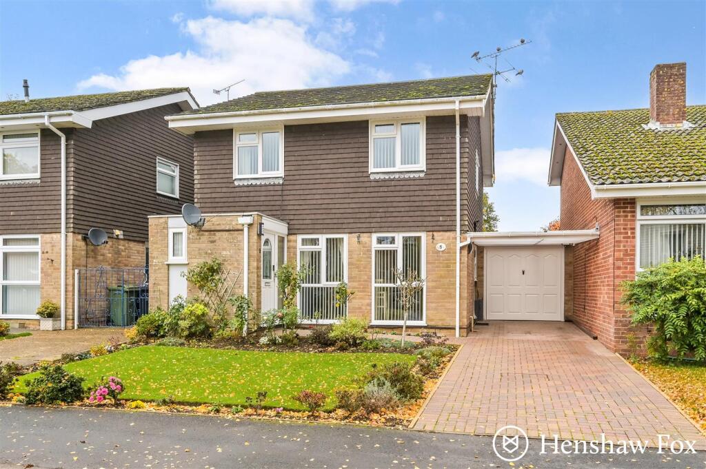 Main image of property: Trowbridge Close, Rownhams, Hampshire