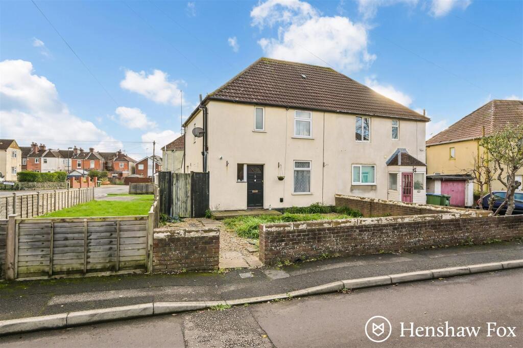 Main image of property: Blighmont Avenue, Southampton, Hampshire