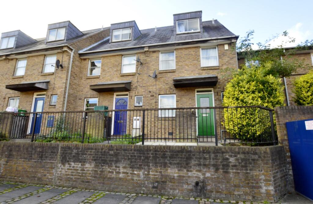 Main image of property: Wine Close, London