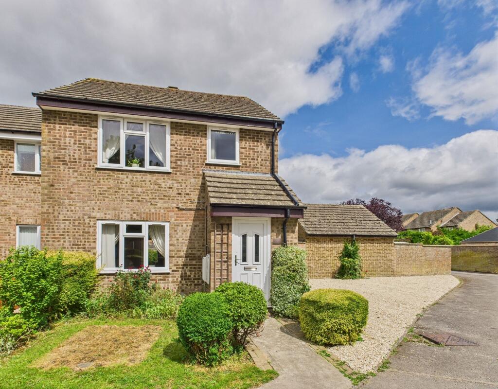 Main image of property: Oakfield Road, Carterton