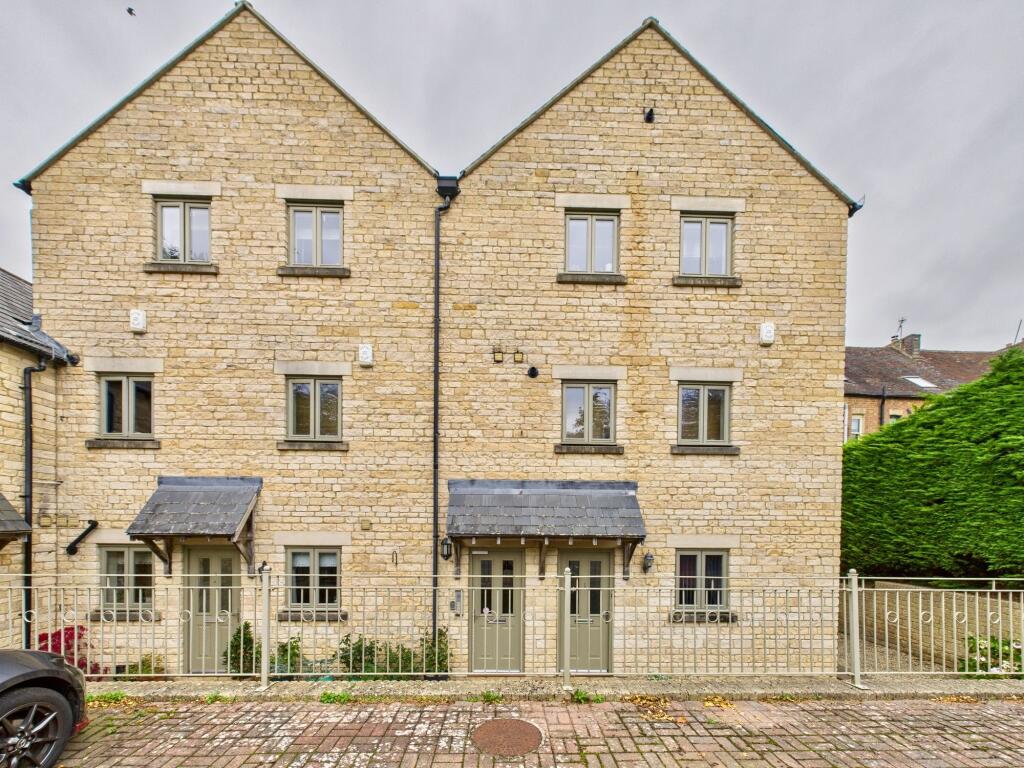 Main image of property: Churchill Place, Chipping Norton