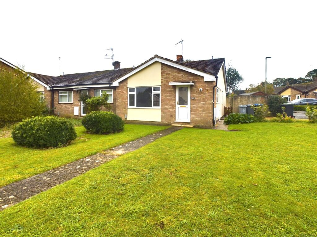 Main image of property: Wychwood Close, Milton-under-Wychwood, Chipping Norton