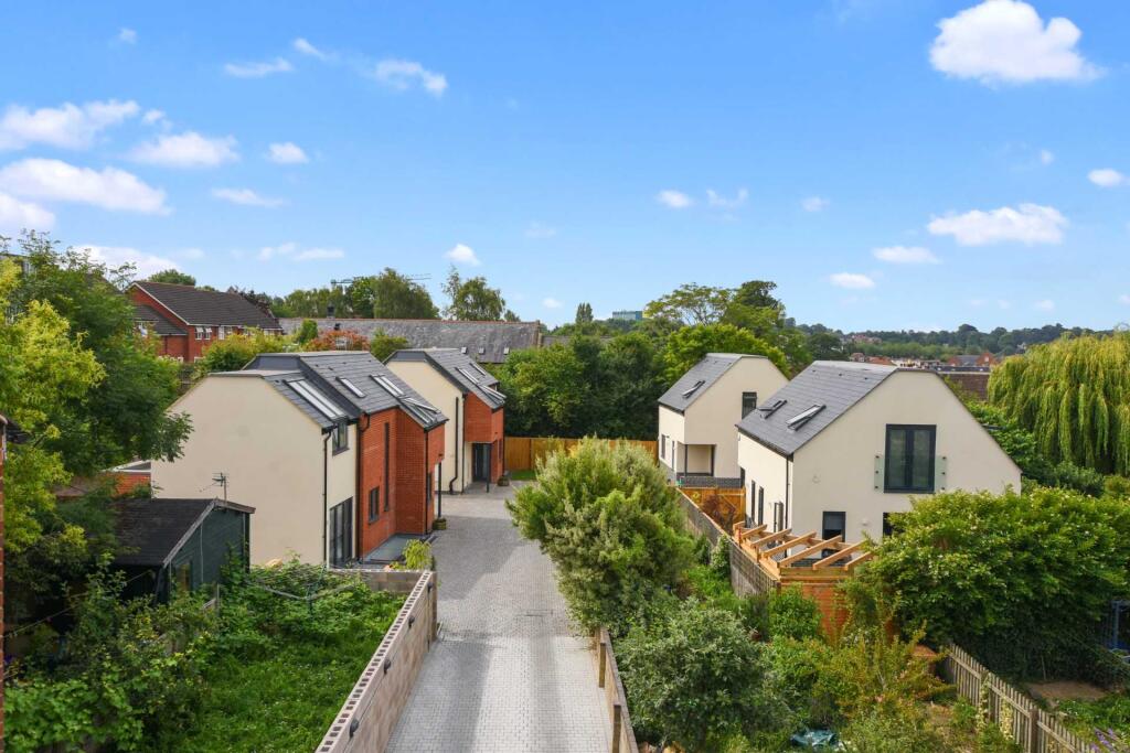 Main image of property: Sabir Court, Crescent Road, Temple Cowley **Student Property 2026**