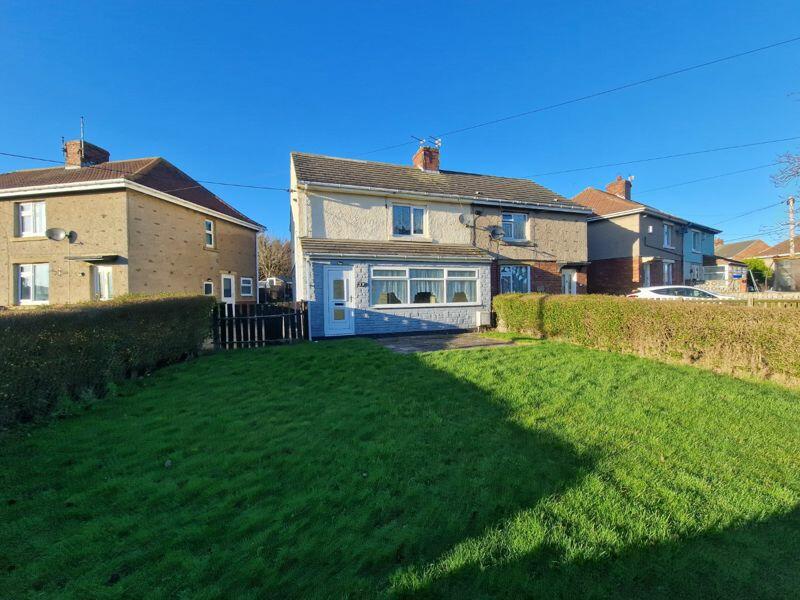 3 bedroom semidetached house for sale in South View, Cambois, Blyth, NE24