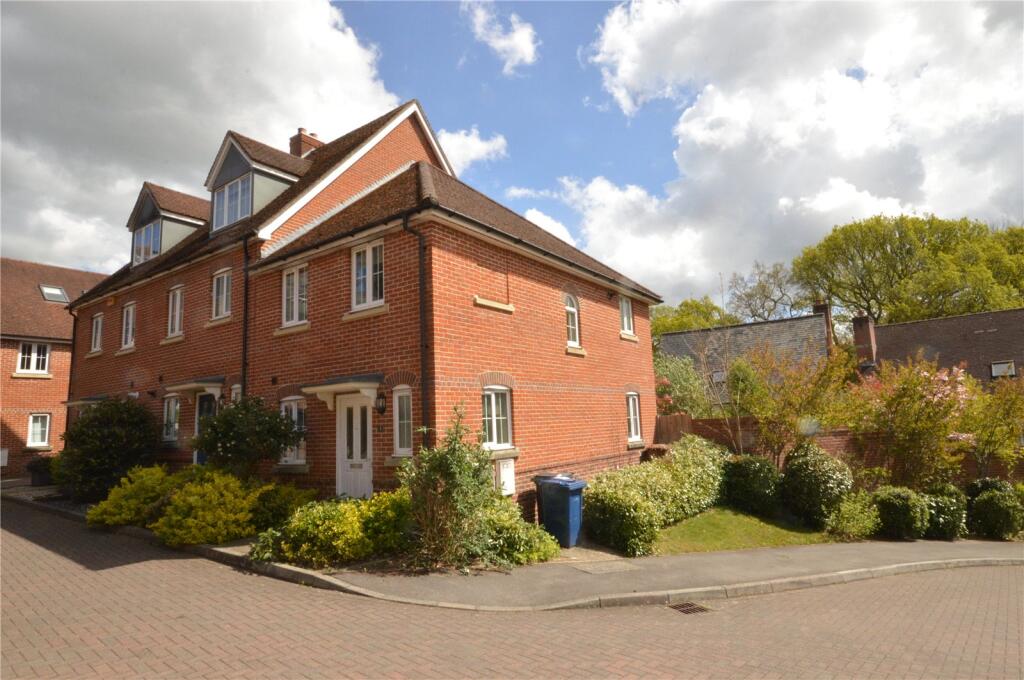Main image of property: St. Andrews Close, Haslemere, Surrey, GU27