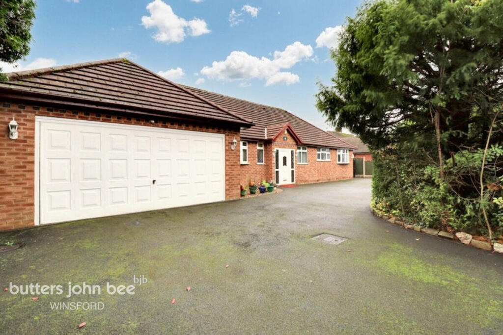Main image of property: Swanlow Lane, Winsford