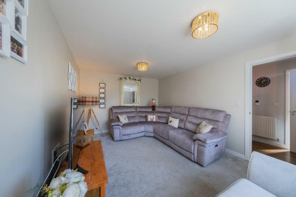 4 bedroom detached house for sale in Hazelhurst Way, Tarporley, CW6