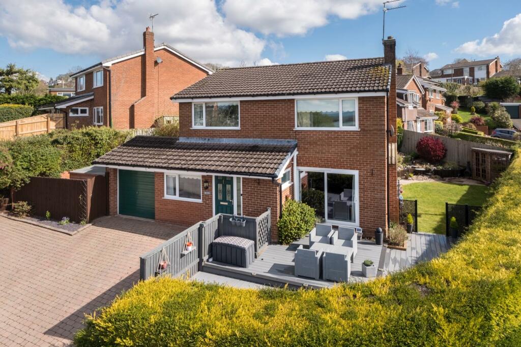 4 bedroom detached house for sale in North Brook Road, Utkinton, CW6