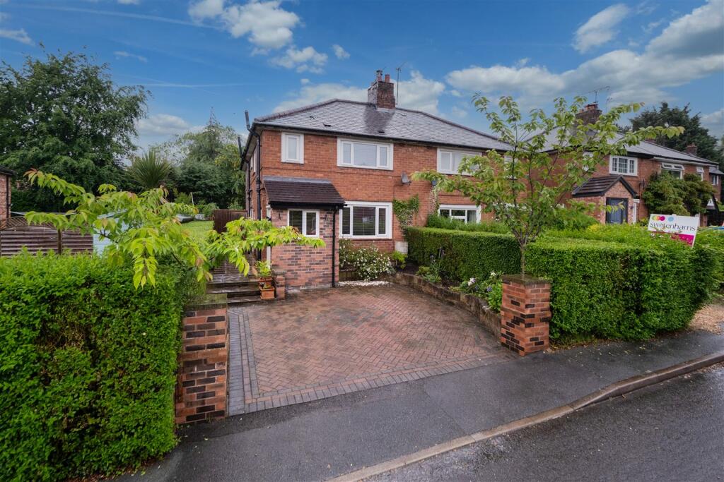 3 bedroom semidetached house for sale in Carter Avenue, Kelsall, CW6