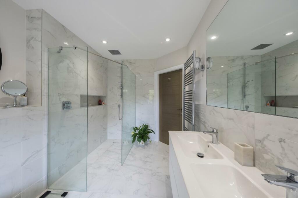 Additional property image - An outstanding and individually designed detached family home in Hartford
